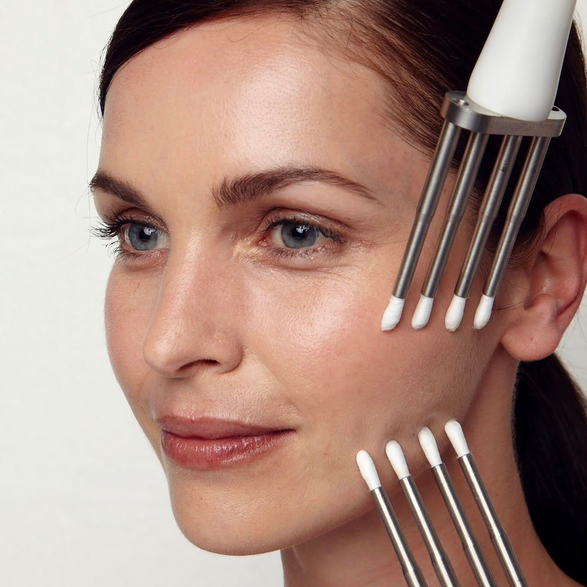 CACI Jowl Lift
