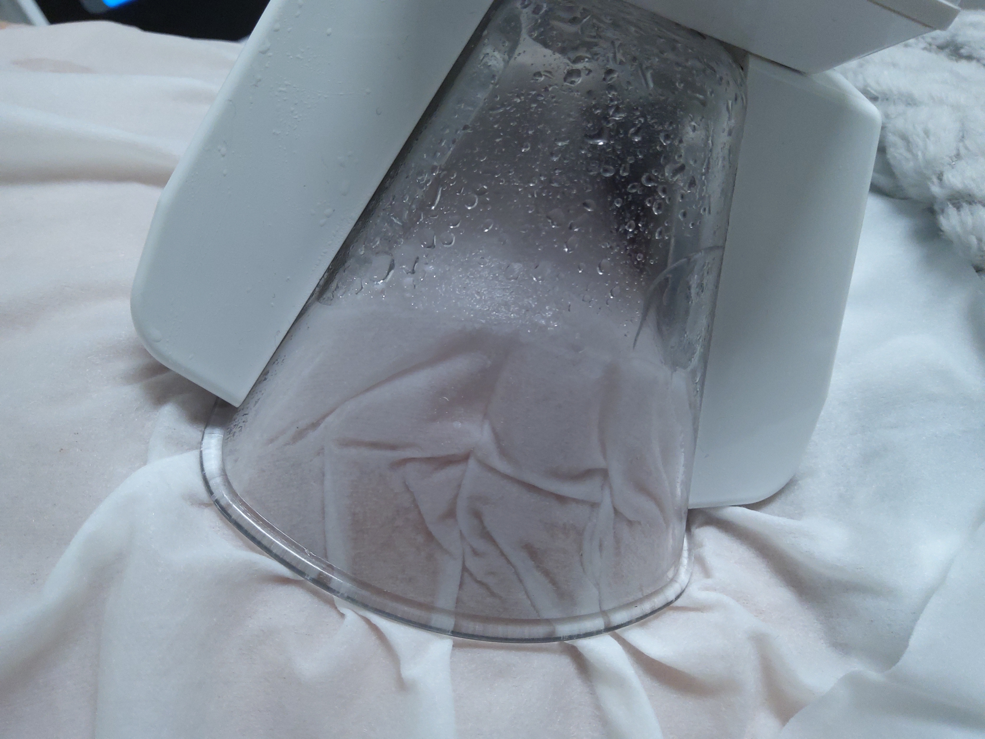 Cryolipolysis fat freezing treatment targeting stubborn fat cells